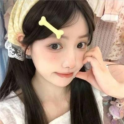 女人不哭 海报